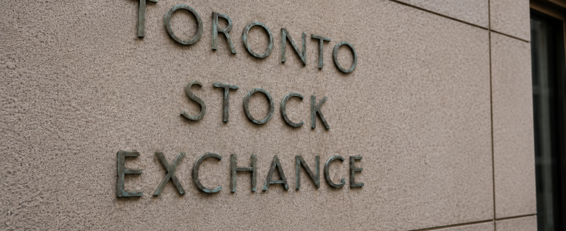 Sinal da Toronto Stock Exchange numa fachada exterior.