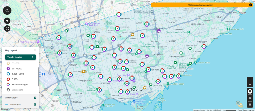 Mapa da Toronto Hydro com vários cortes de energia registados em Toronto durante a tempestade de 2 de setembro de 2026.